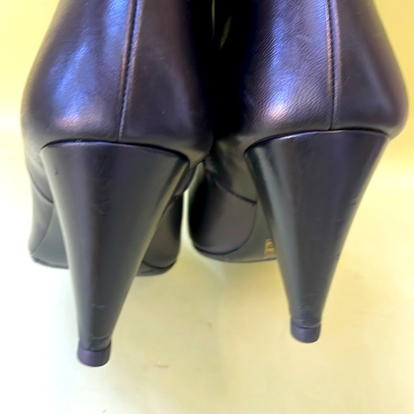 Vintage black Prada booties - Picture 9 of 14